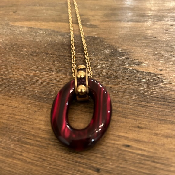 Louis Vuitton Pendant Gimme a clue Necklace LV Gold - Picture 4 of 15